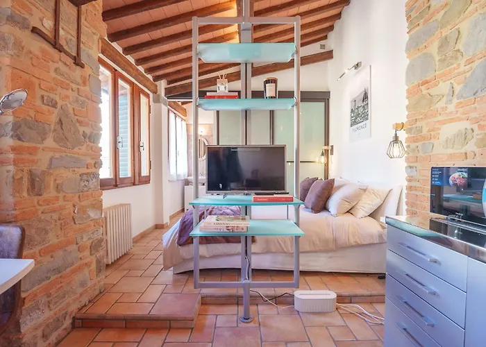 Santa Croce Historic Loft With A View